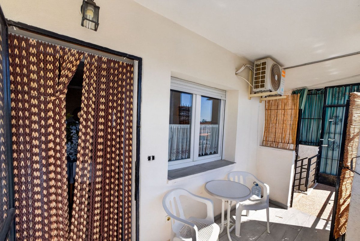 1 Bed Top Floor Apartment in Lo Pagan