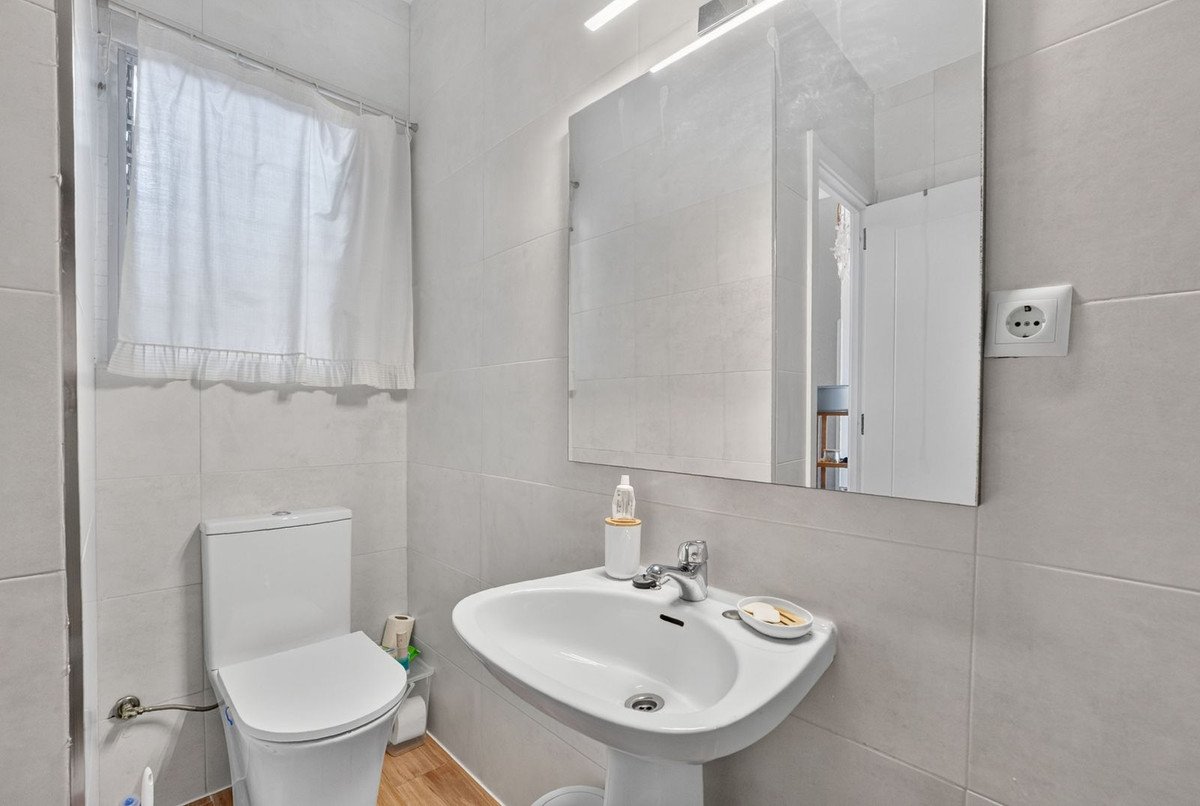1 Bed Top Floor Apartment in Lo Pagan