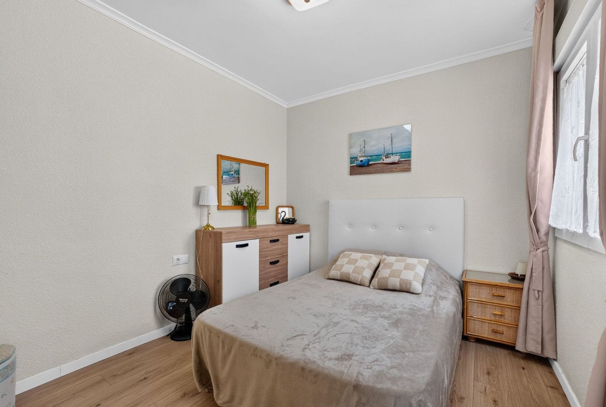 1 Bed Top Floor Apartment in Lo Pagan