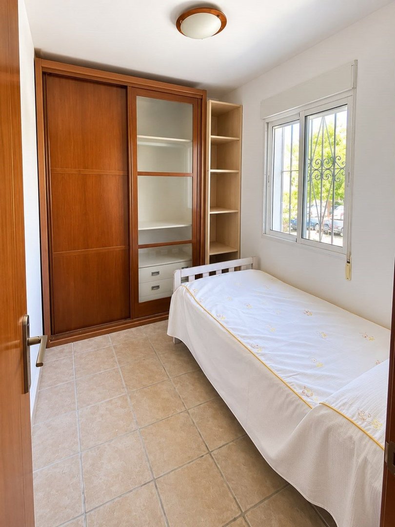 3 Bed Middle Floor Apartment in Málaga