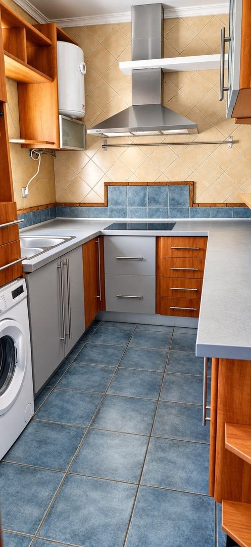 3 Bed Middle Floor Apartment in Málaga