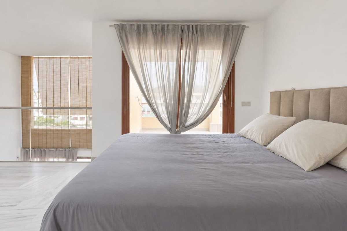 2 Bed Penthouse Duplex in Benahavís
