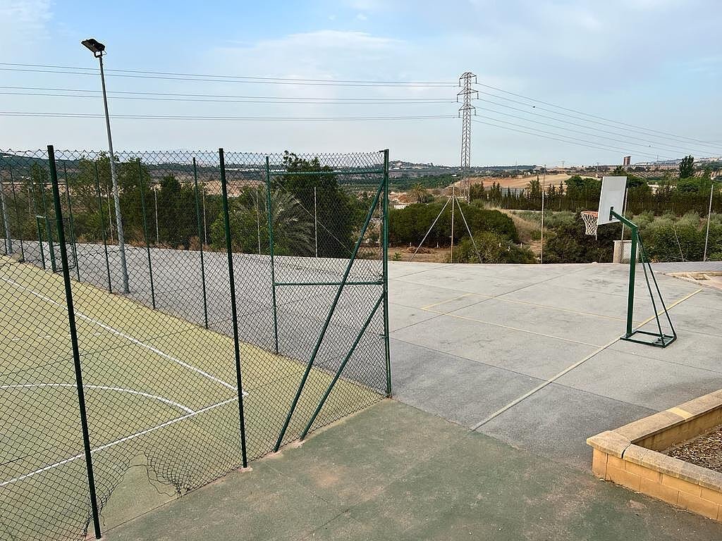 2 Bed Middle Floor Apartment in Alhaurín de la Torre