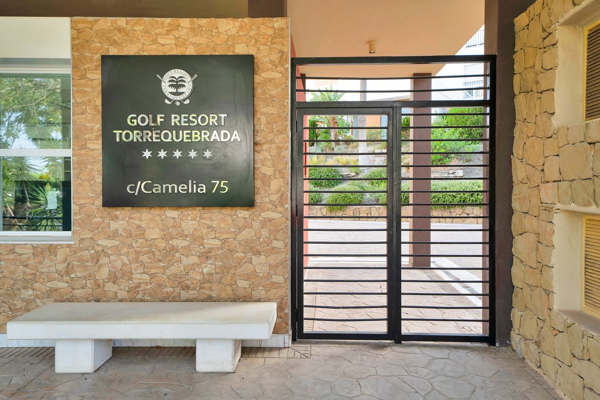 2 Bed Penthouse in Torrequebrada