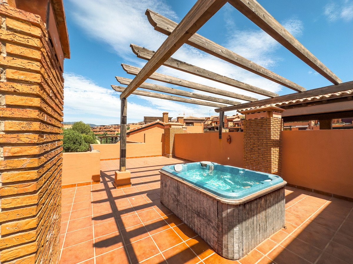 2 Bed Penthouse in Casares