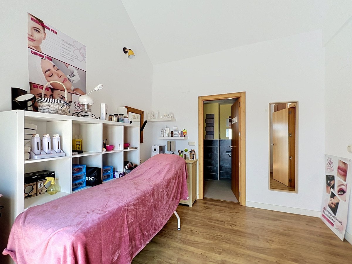 2 Bed Detached Villa in Doña Julia