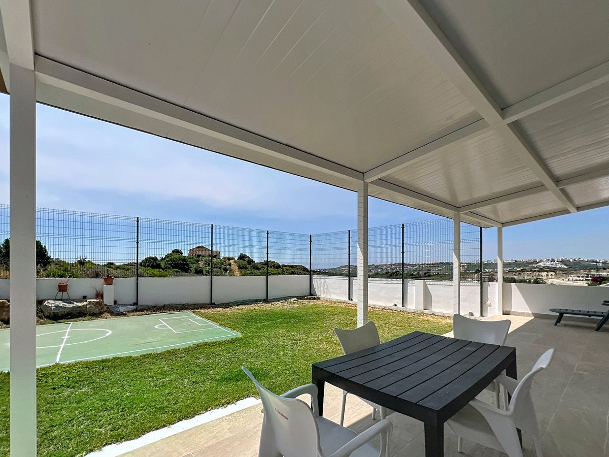 2 Bed Detached Villa in Doña Julia