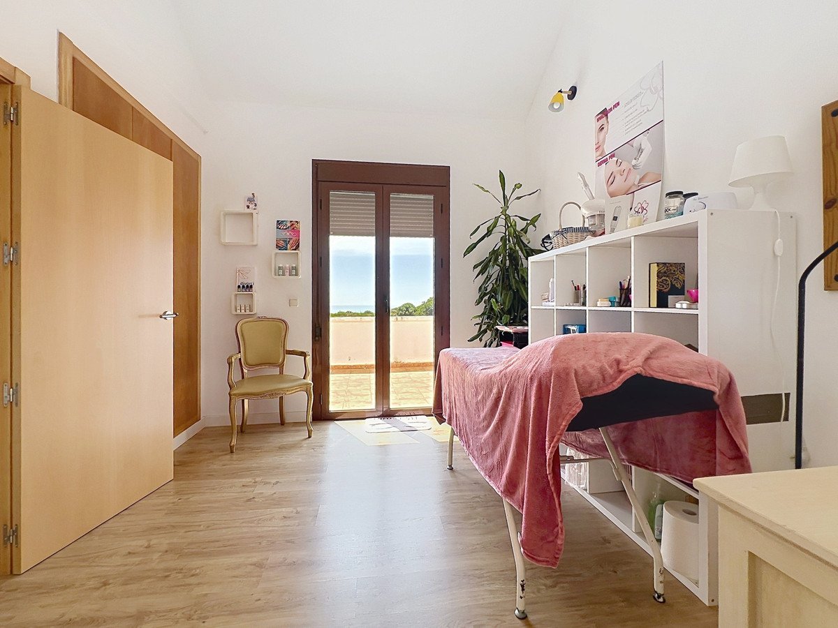 2 Bed Detached Villa in Doña Julia