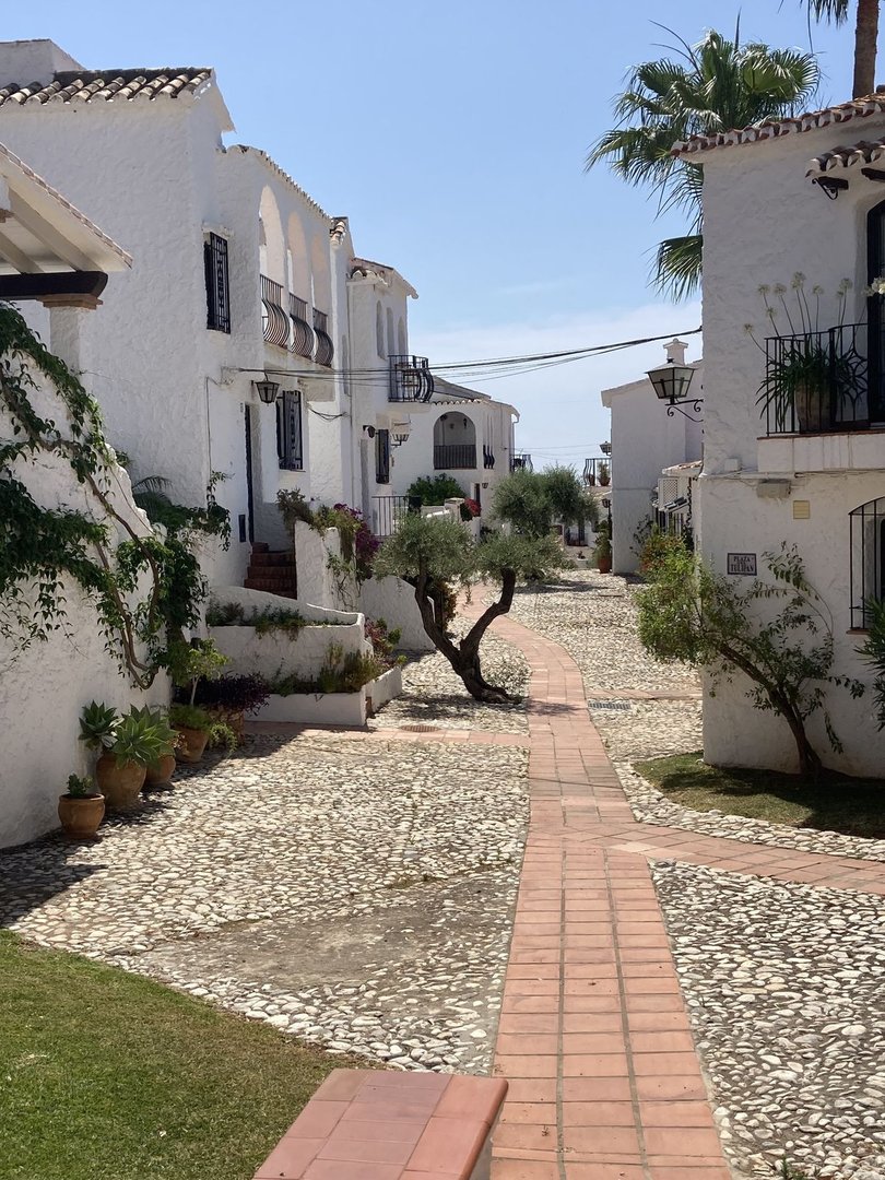 2 Bed Semi-Detached House in Nerja