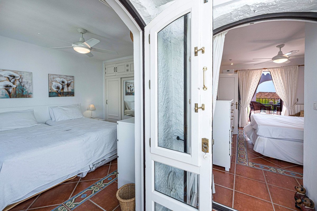 2 Bed Semi-Detached House in Nerja