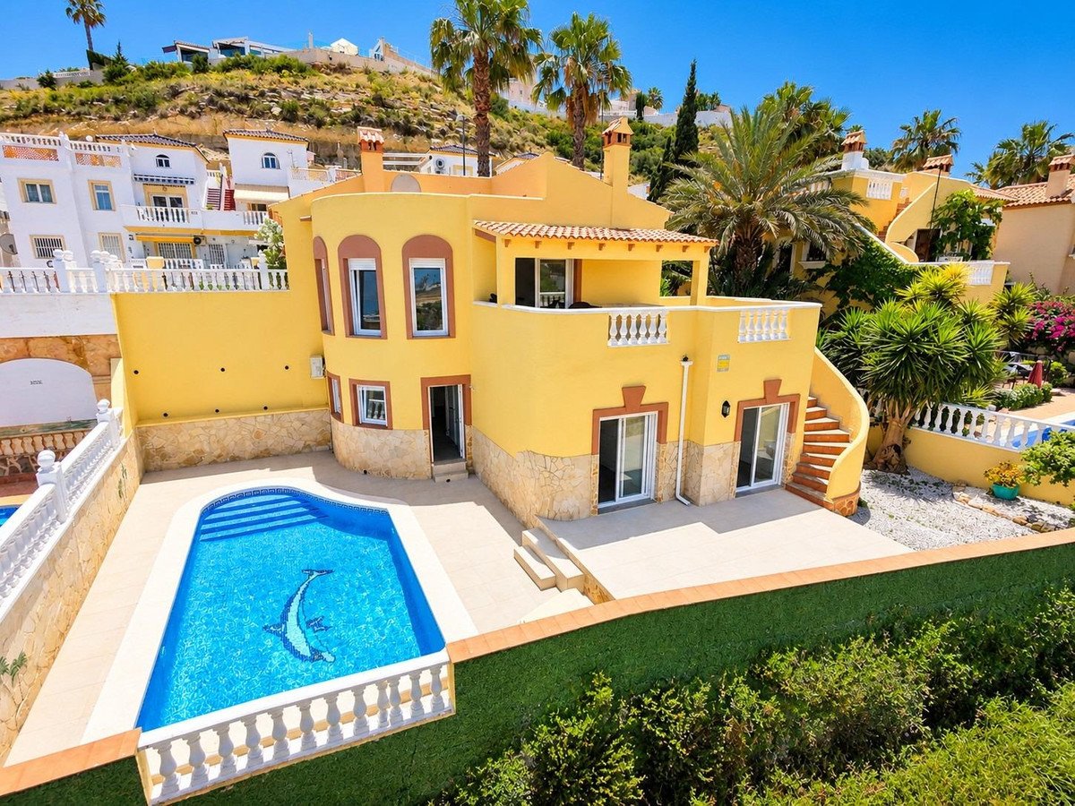 3 Bed Detached Villa in La Marquesa