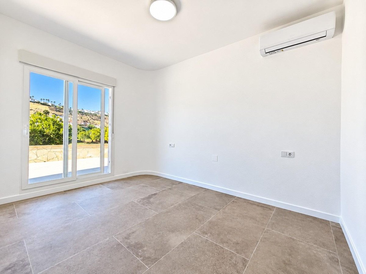 3 Bed Detached Villa in La Marquesa