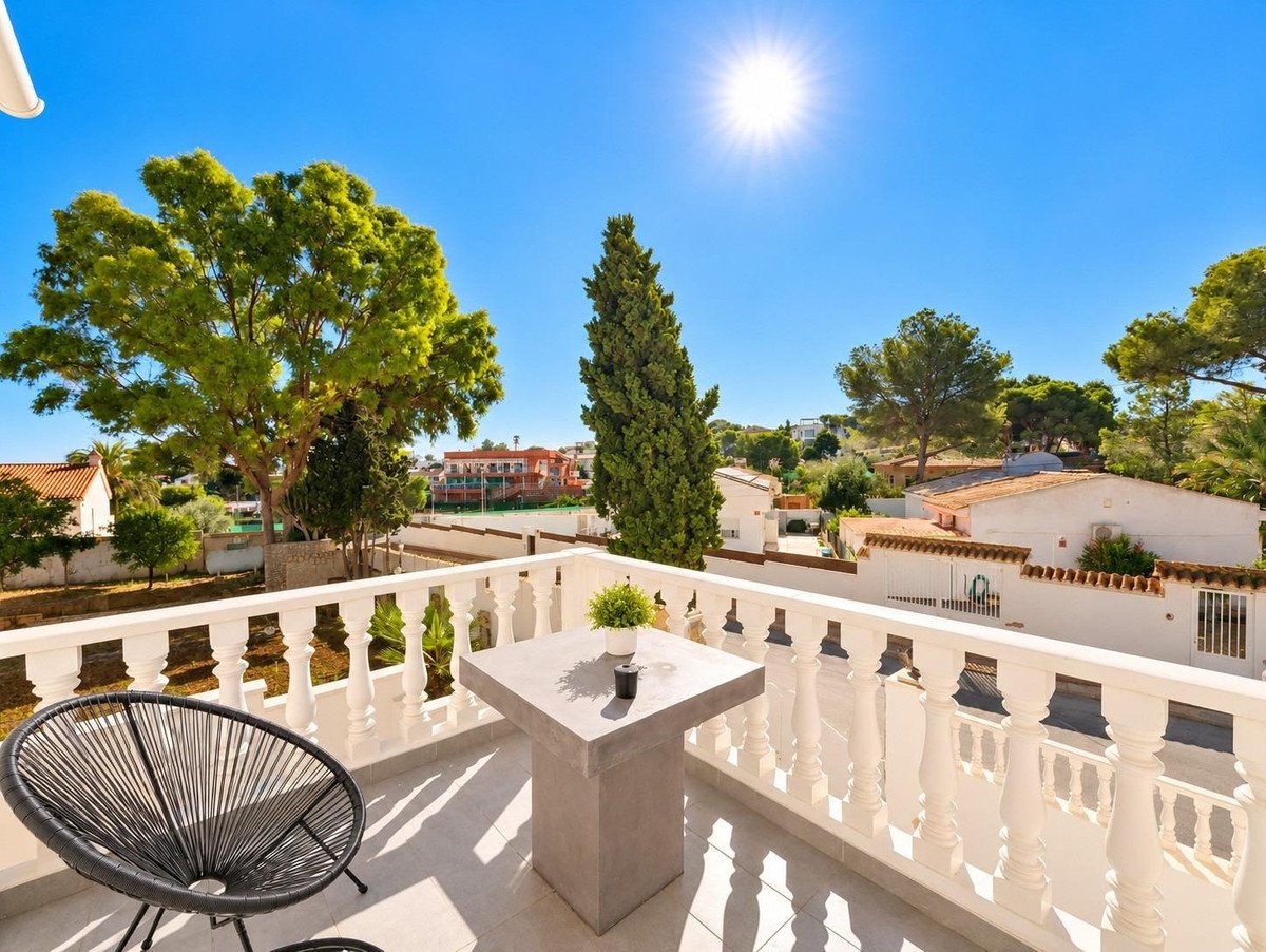 5 Bed Detached Villa in Torrevieja
