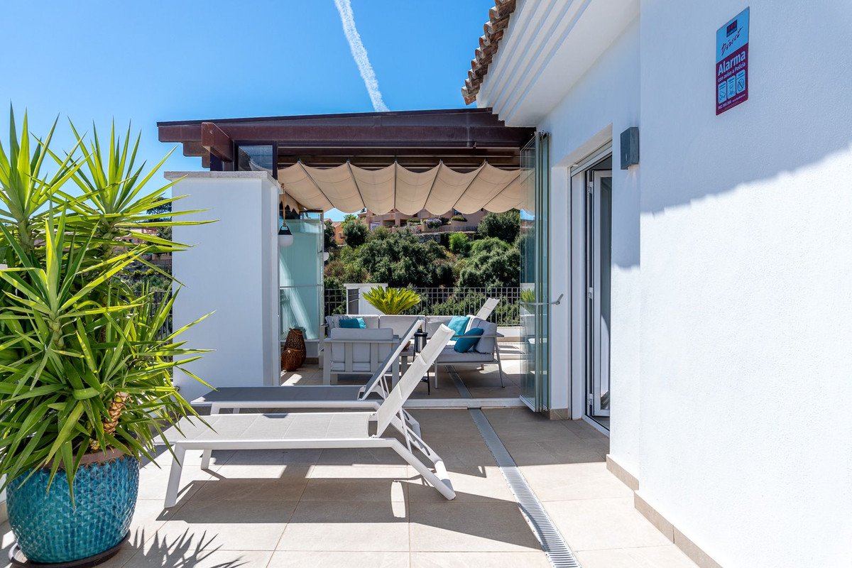 3 Bed Penthouse in La Mairena