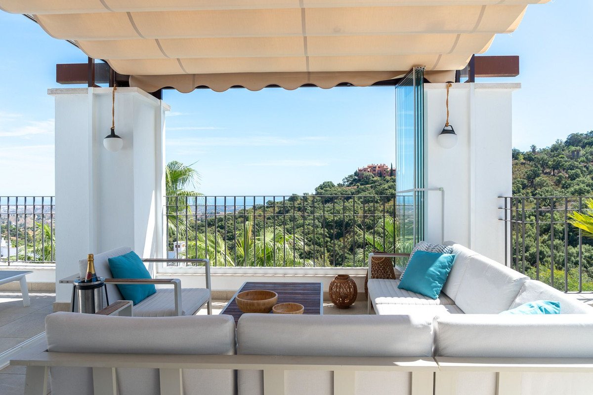 3 Bed Penthouse in La Mairena