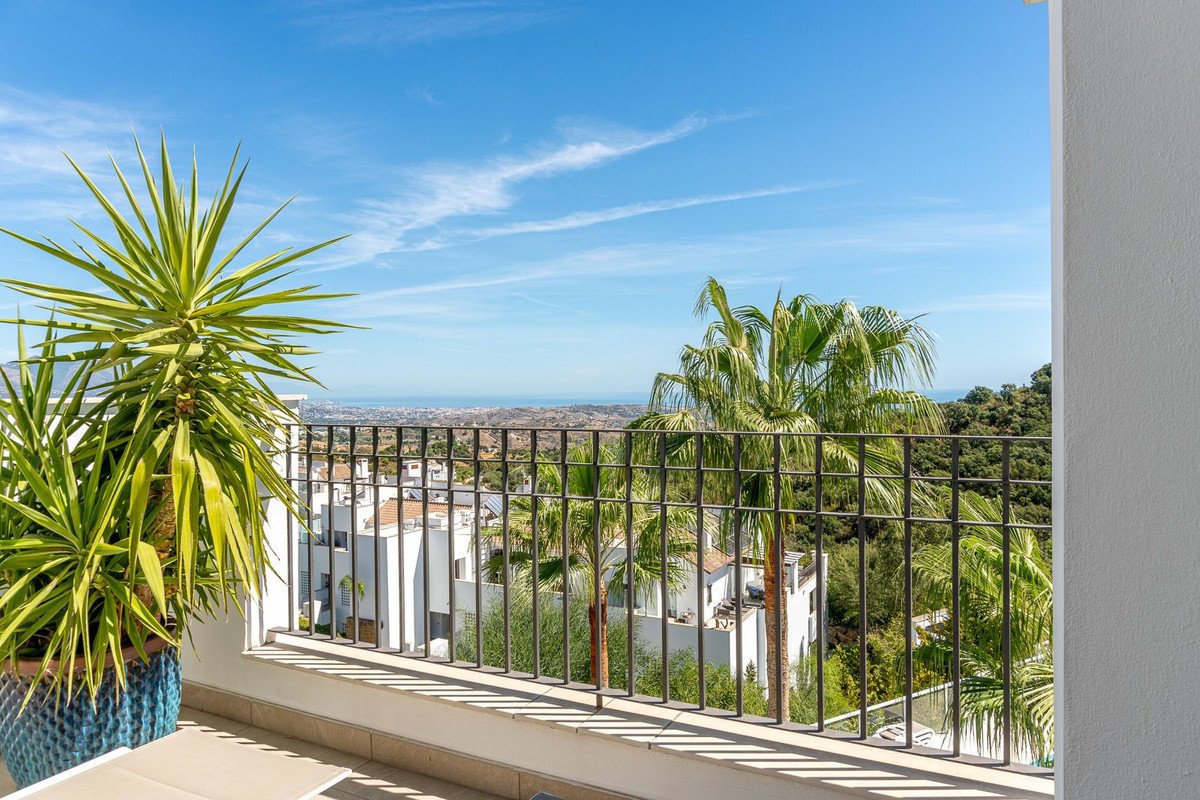 3 Bed Penthouse in La Mairena