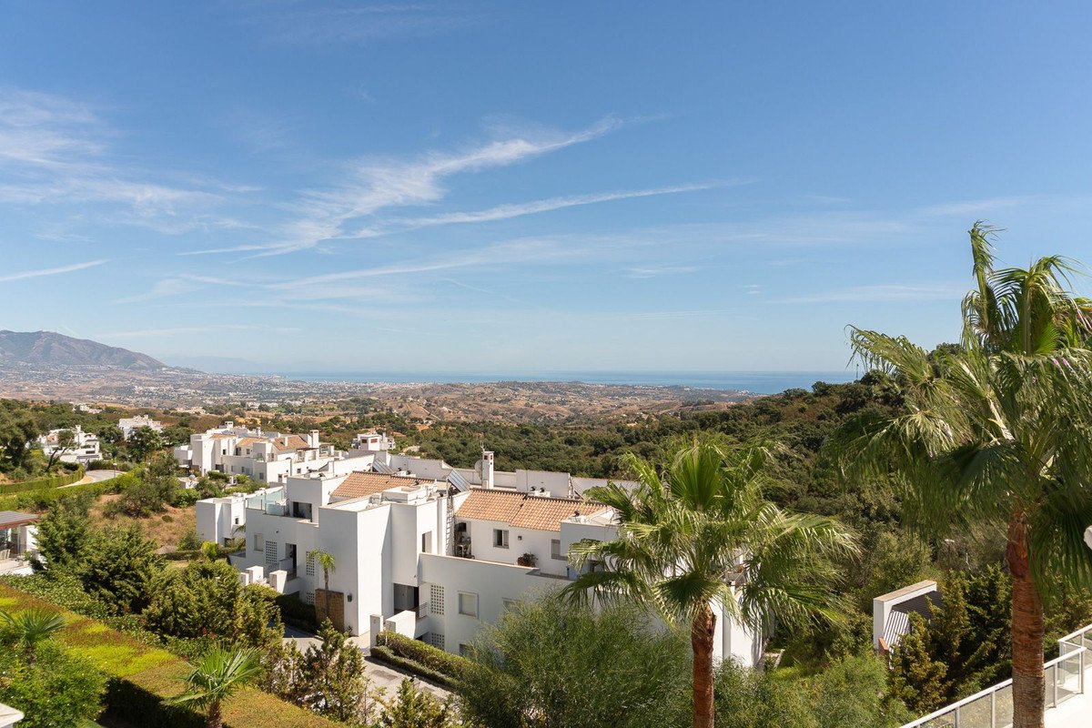 3 Bed Penthouse in La Mairena