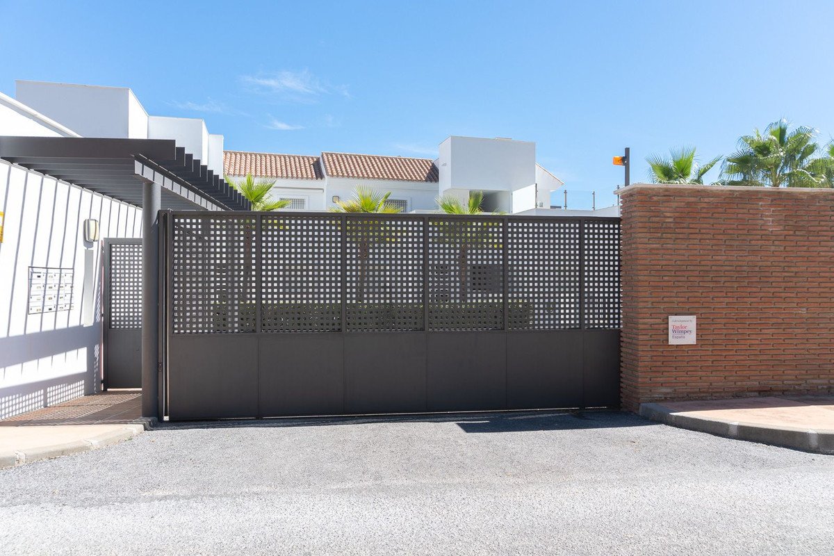 3 Bed Penthouse in La Mairena