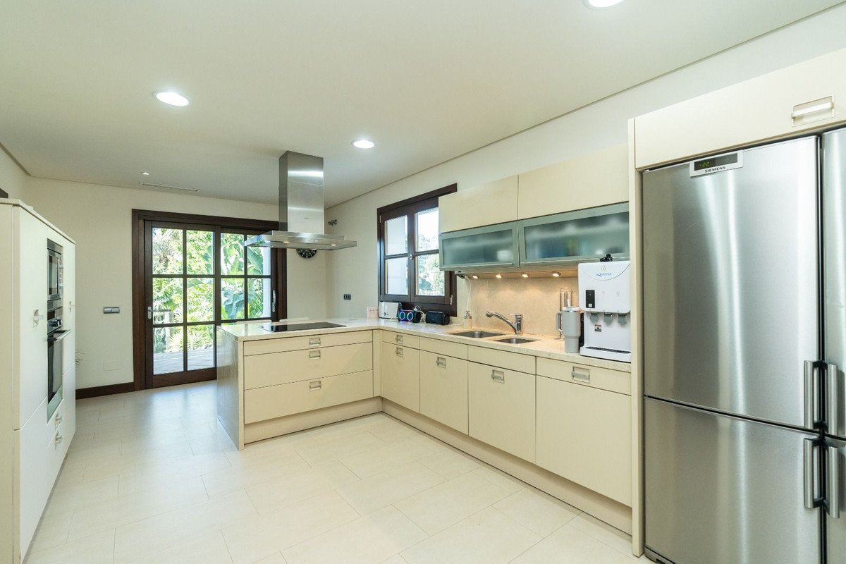 3 Bed Detached Villa in El Paraiso