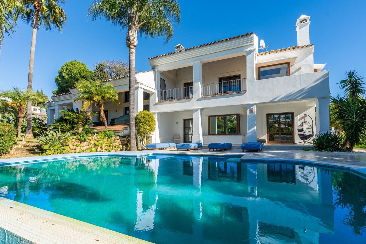 3 Bed Detached Villa in El Paraiso