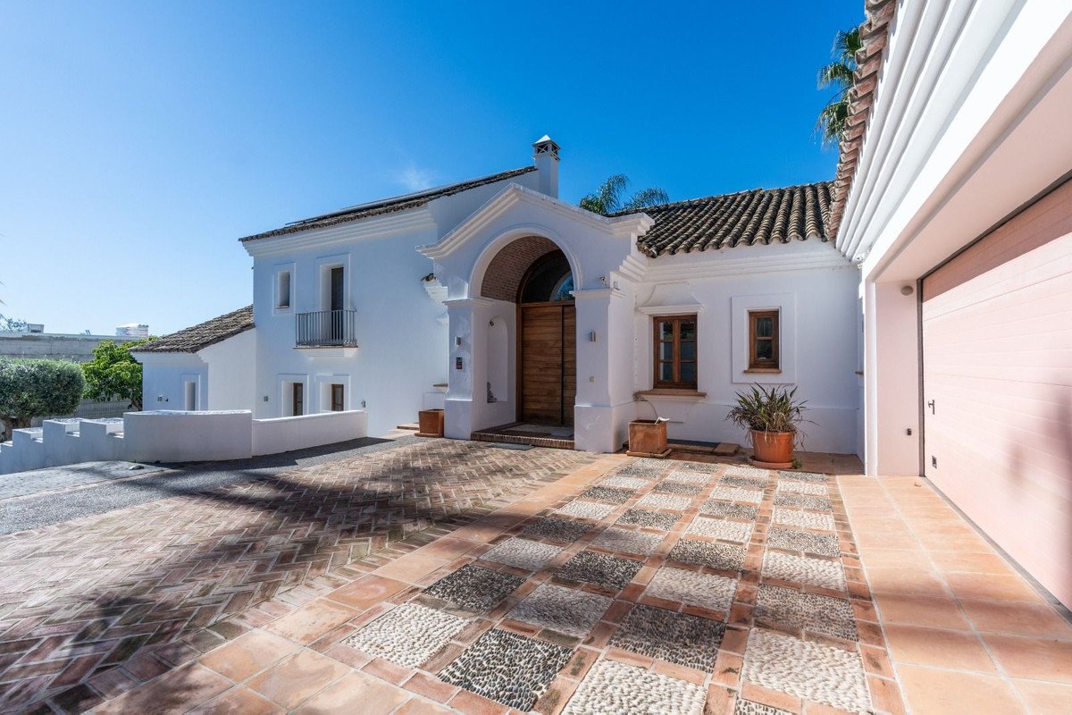 3 Bed Detached Villa in El Paraiso