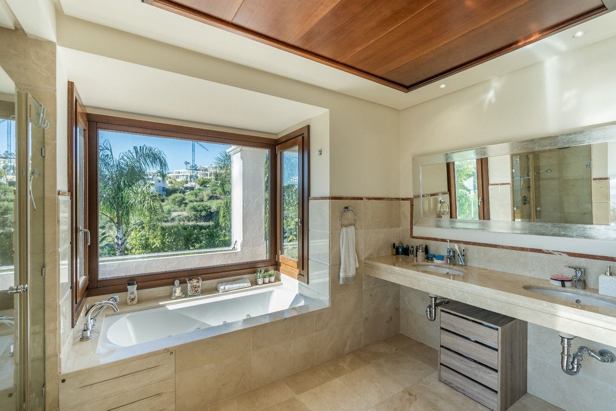 3 Bed Detached Villa in El Paraiso