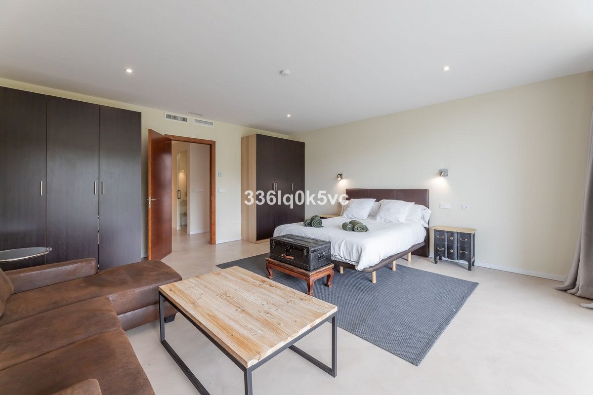 6 Bed Detached Villa in Benahavís