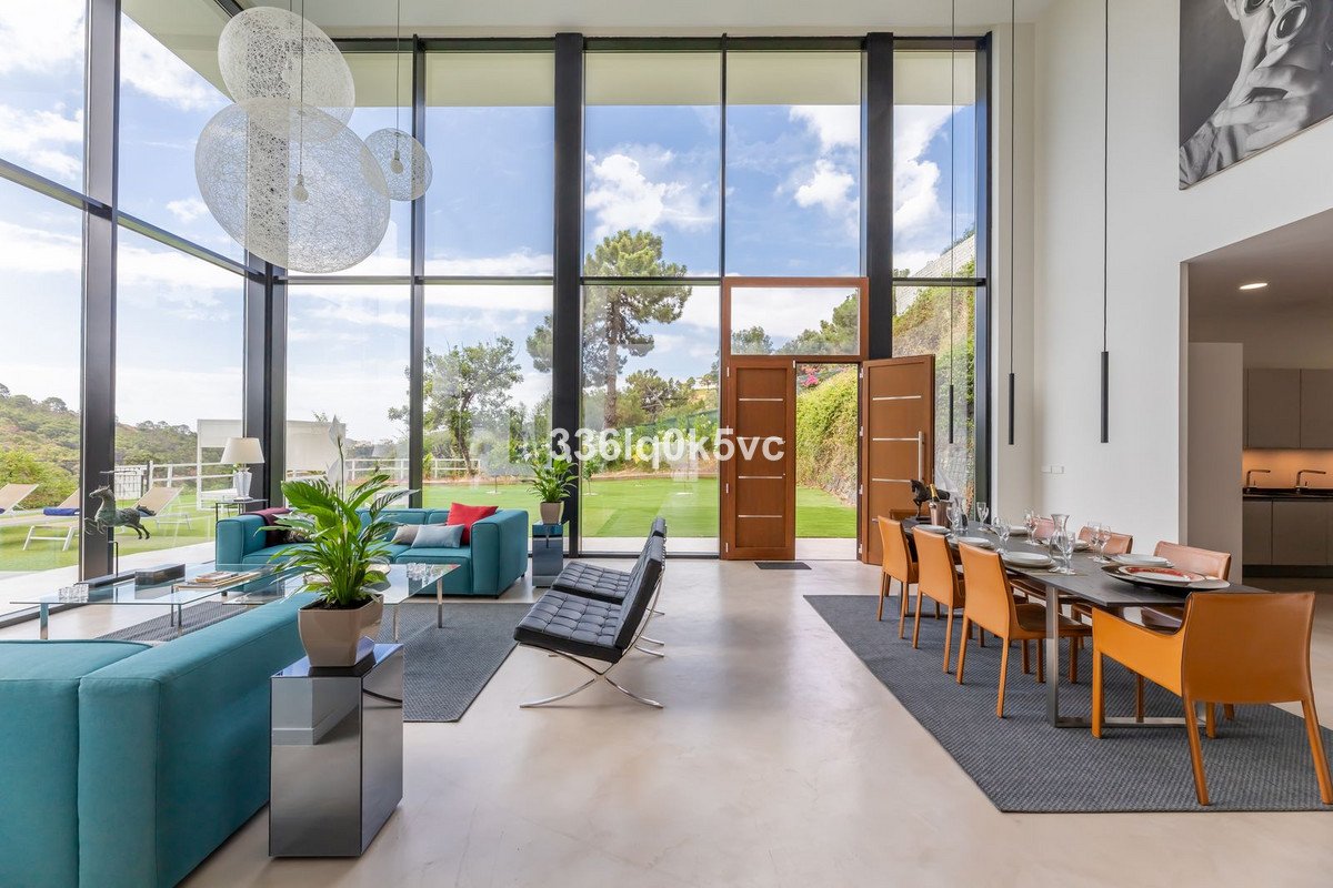 6 Bed Detached Villa in Benahavís