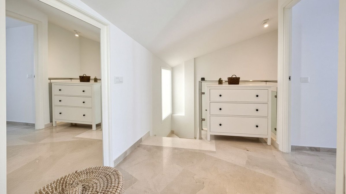 3 Bed Penthouse Duplex in Marbella