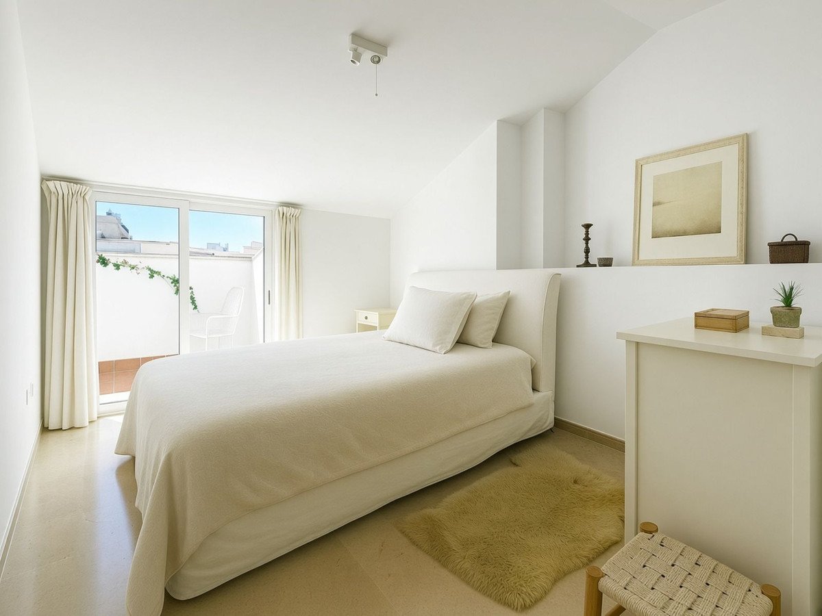3 Bed Penthouse Duplex in Marbella