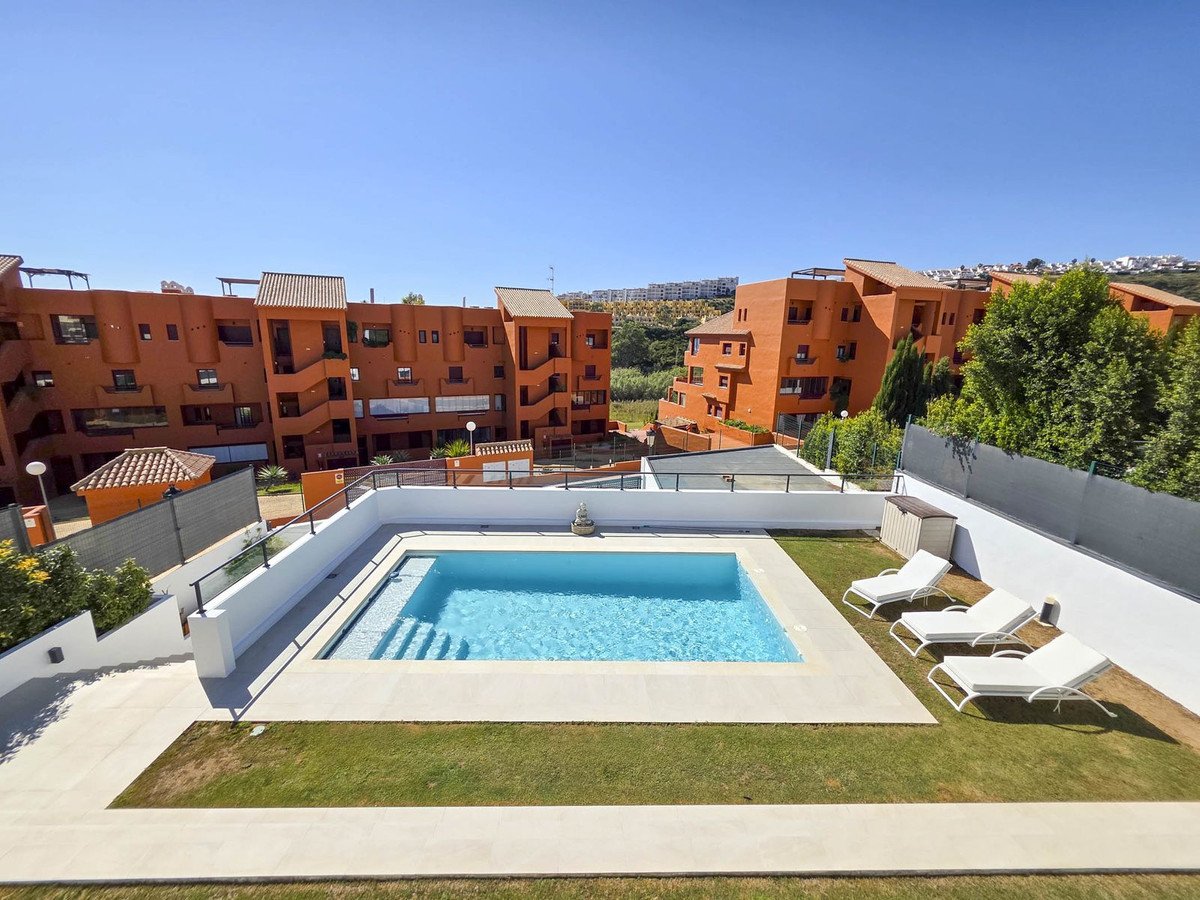 3 Bed Detached Villa in La Duquesa