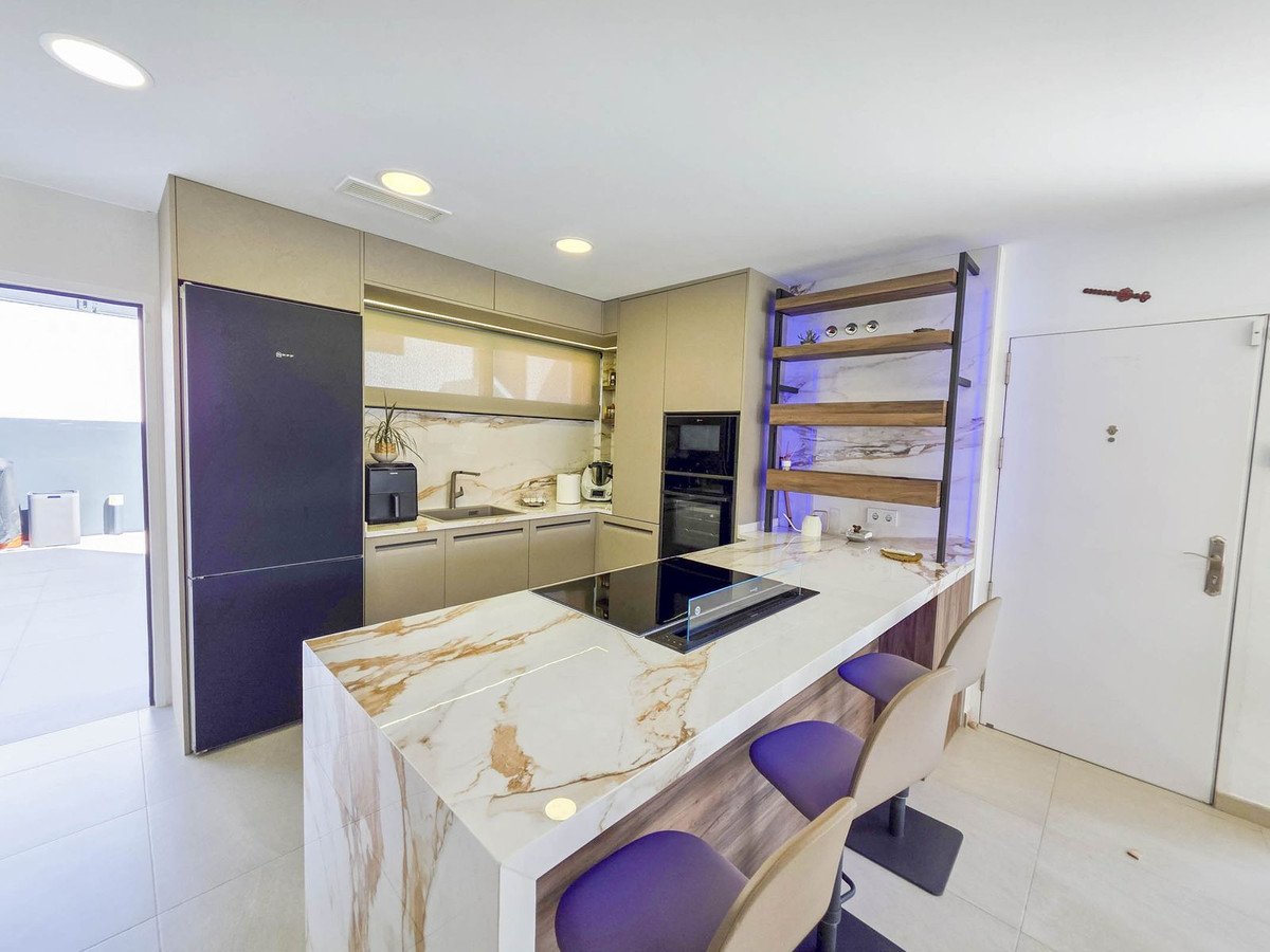 3 Bed Detached Villa in La Duquesa
