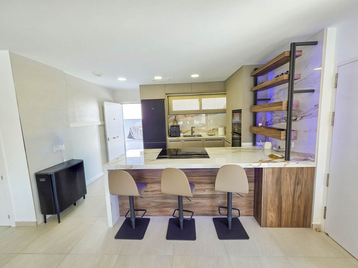 3 Bed Detached Villa in La Duquesa