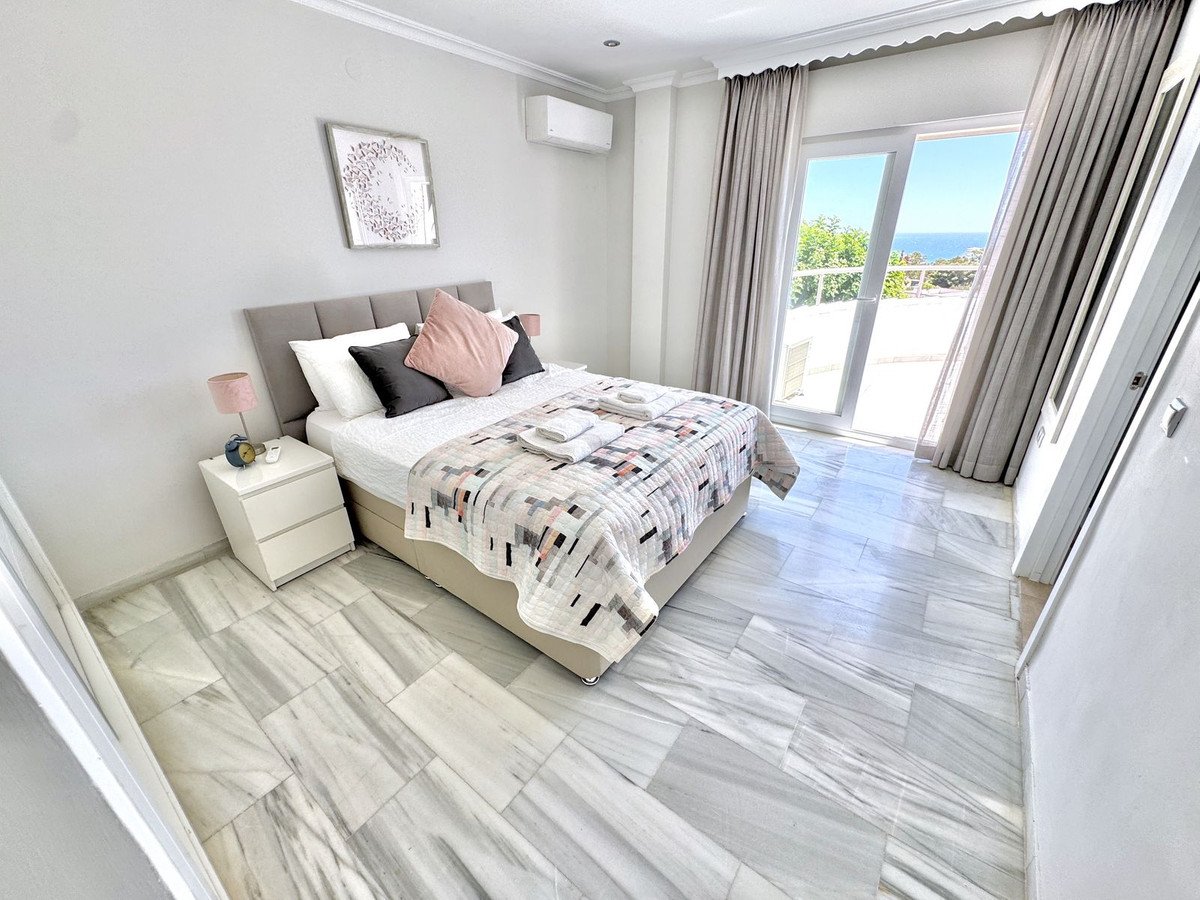 5 Bed Detached Villa in La Cala de Mijas