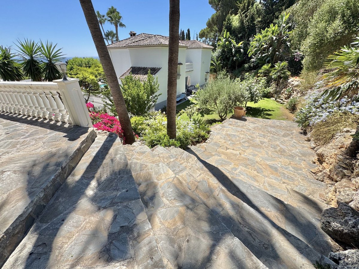 5 Bed Detached Villa in La Cala de Mijas