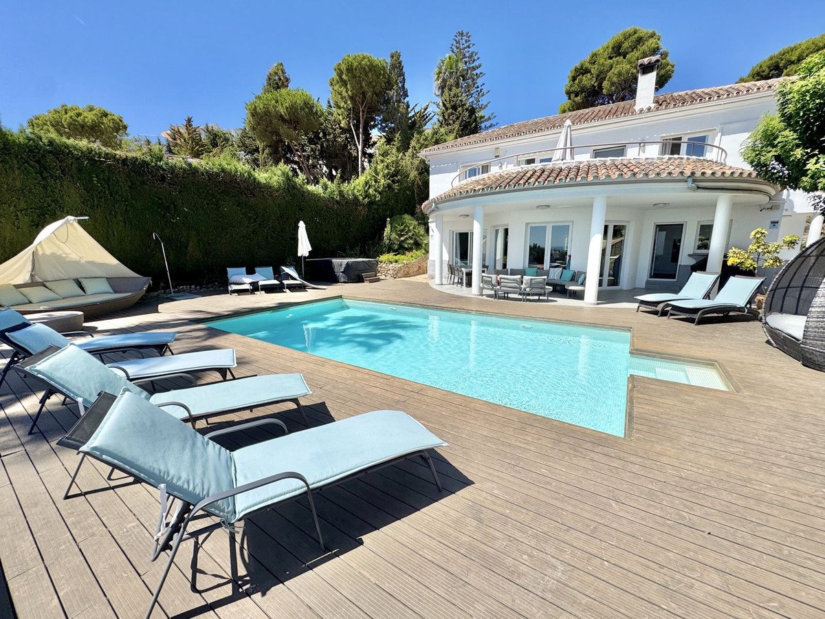 5 Bed Detached Villa in La Cala de Mijas