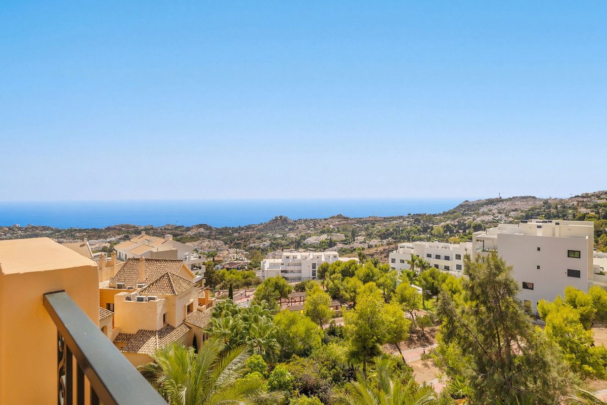 2 Bed Penthouse Duplex in Benalmadena