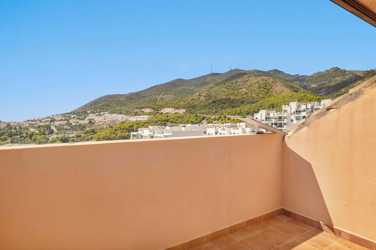 2 Bed Penthouse Duplex in Benalmadena
