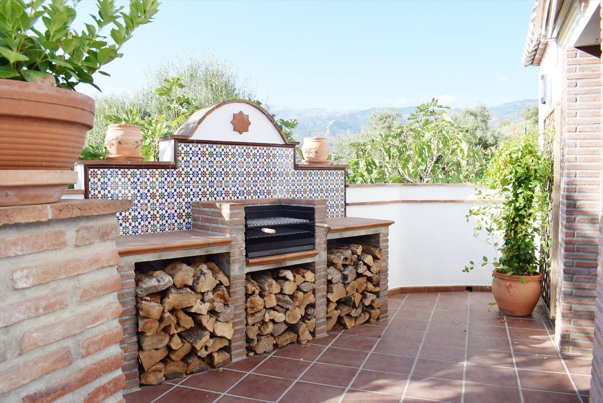 3 Bed Detached Villa in Cómpeta