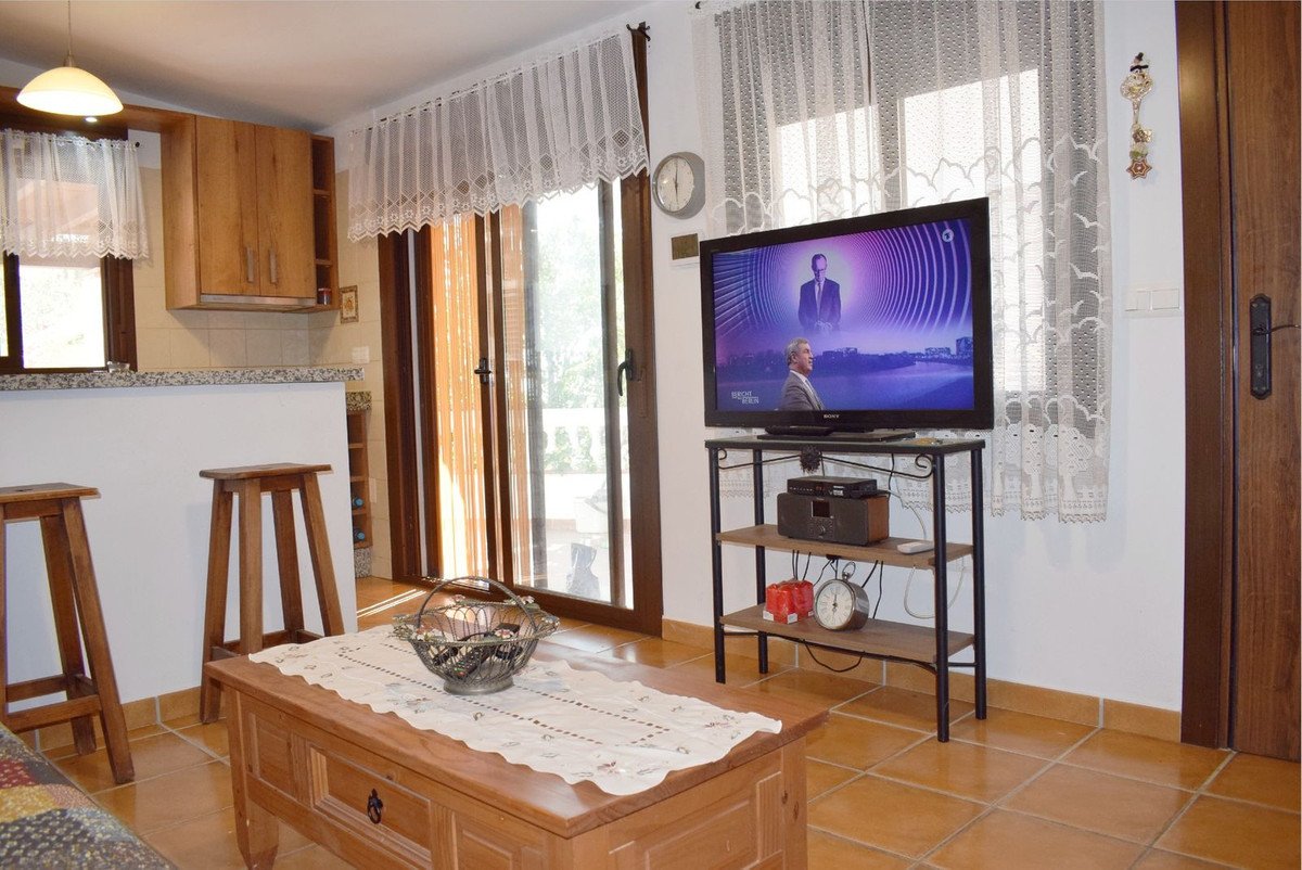 6 Bed Detached Villa in Cómpeta