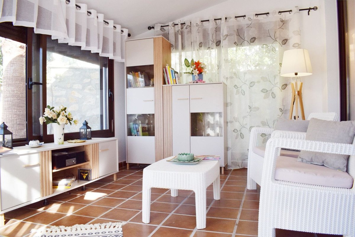 6 Bed Detached Villa in Cómpeta