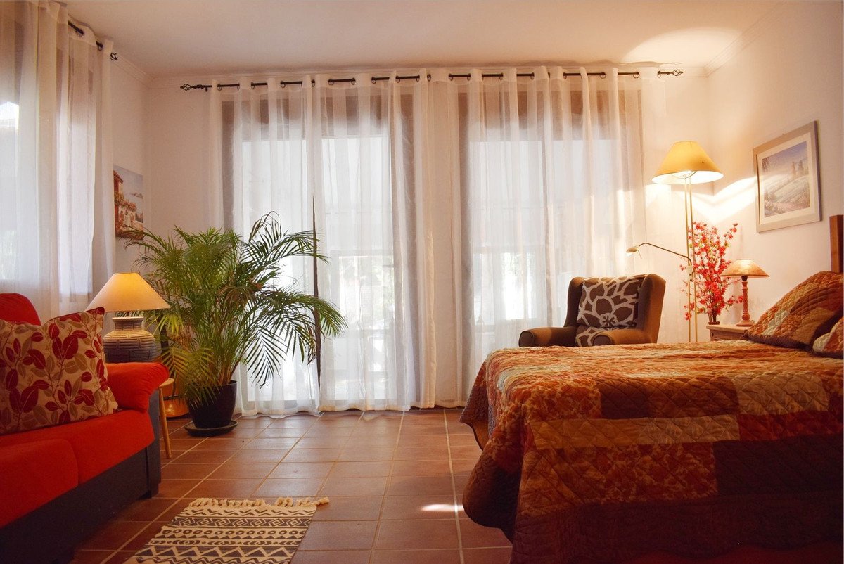6 Bed Detached Villa in Cómpeta