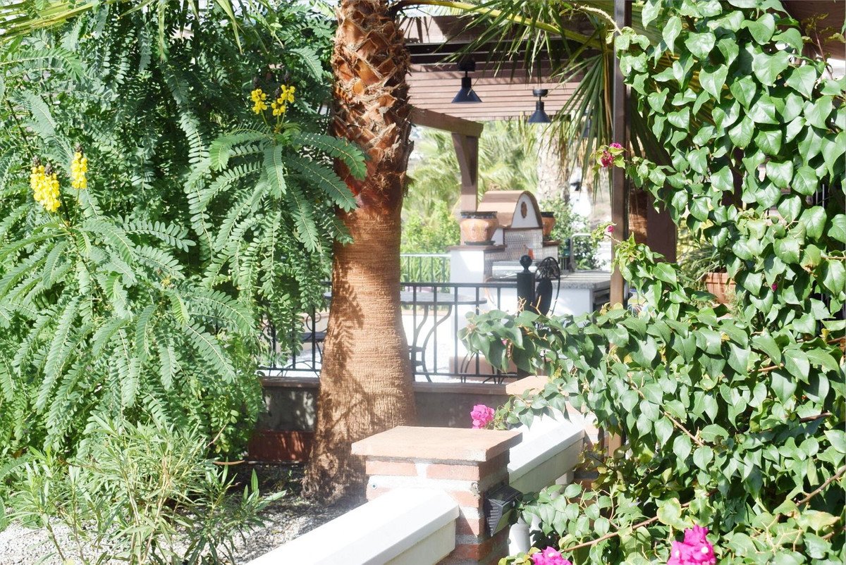 6 Bed Detached Villa in Cómpeta