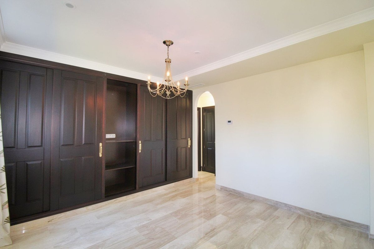 4 Bed Detached Villa in Guadalmina Alta
