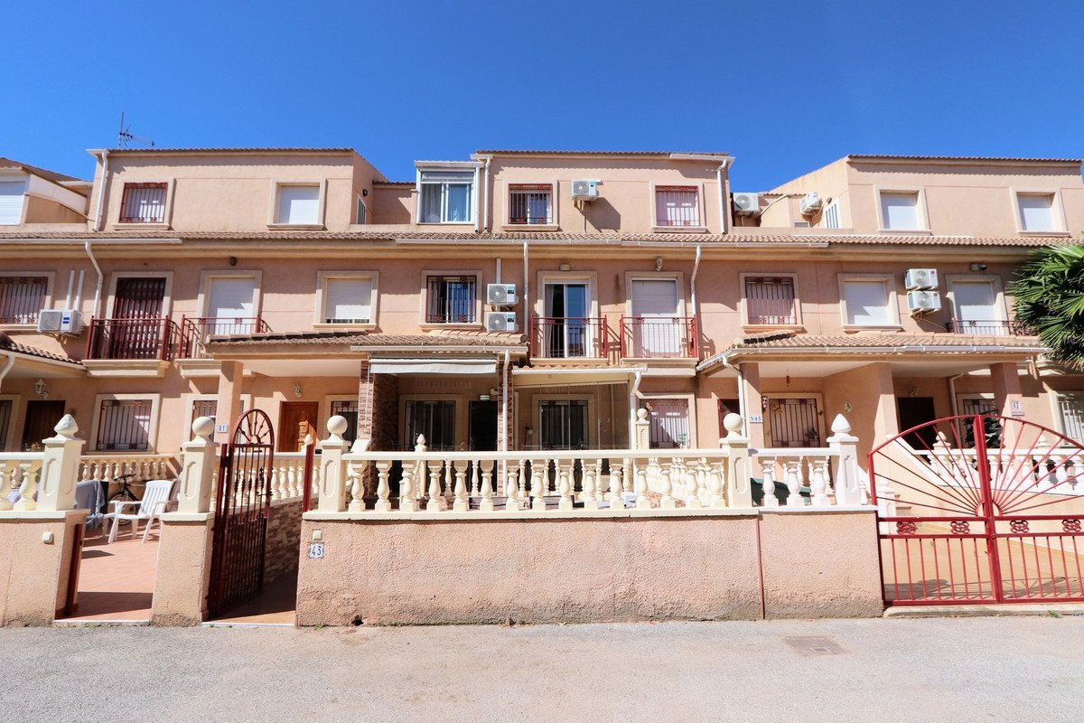 3 Bed Townhouse in Playa Flamenca