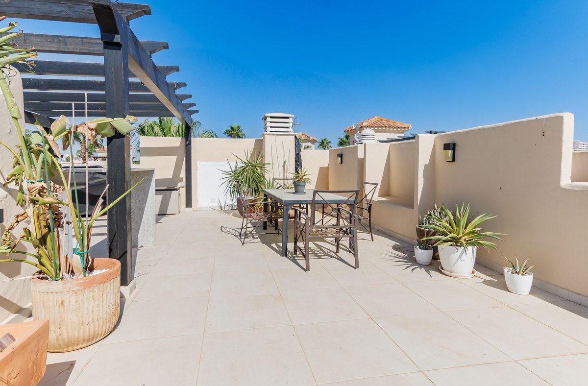 2 Bed Penthouse in Roda Golf