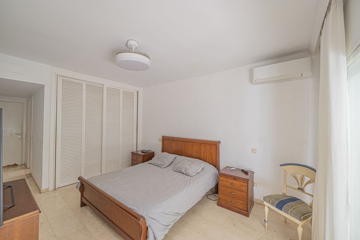 4 Bed Ground Floor Apartment in Río Real