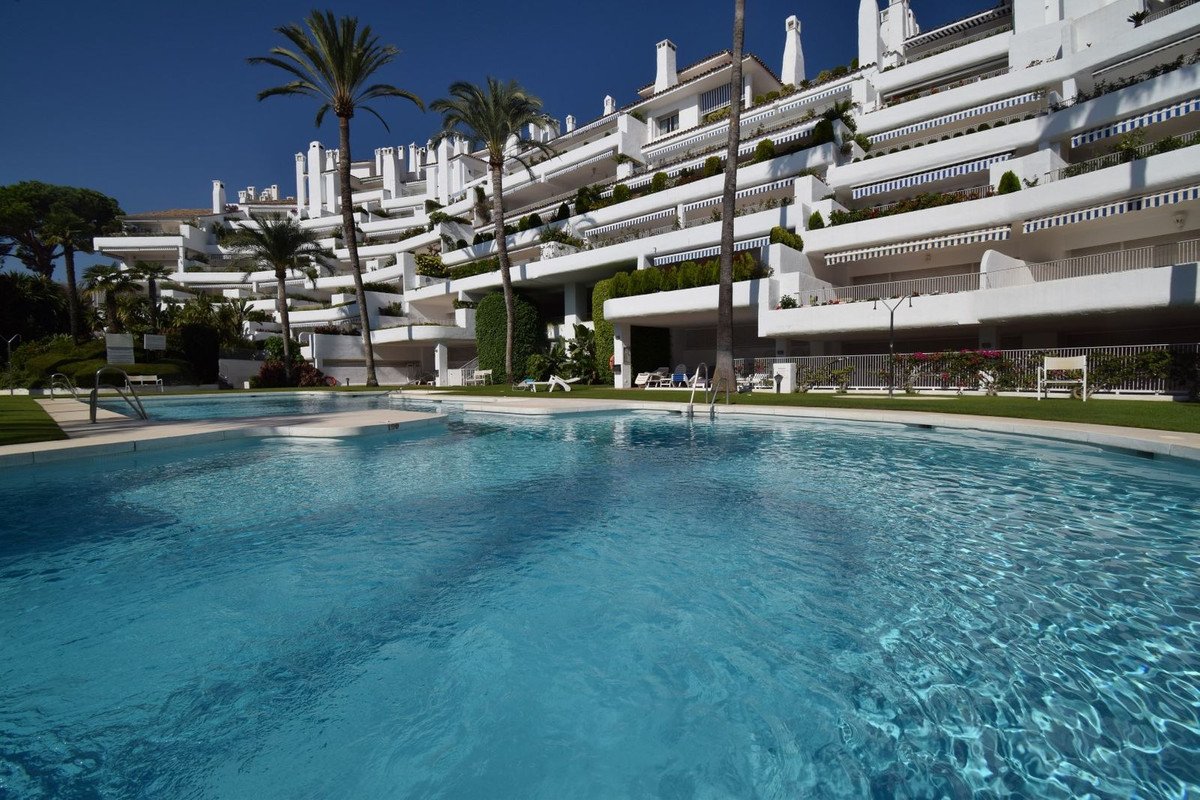4 Bed Ground Floor Apartment in Río Real