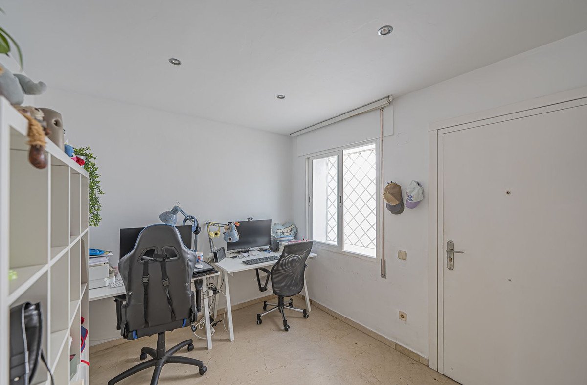 4 Bed Ground Floor Apartment in Río Real