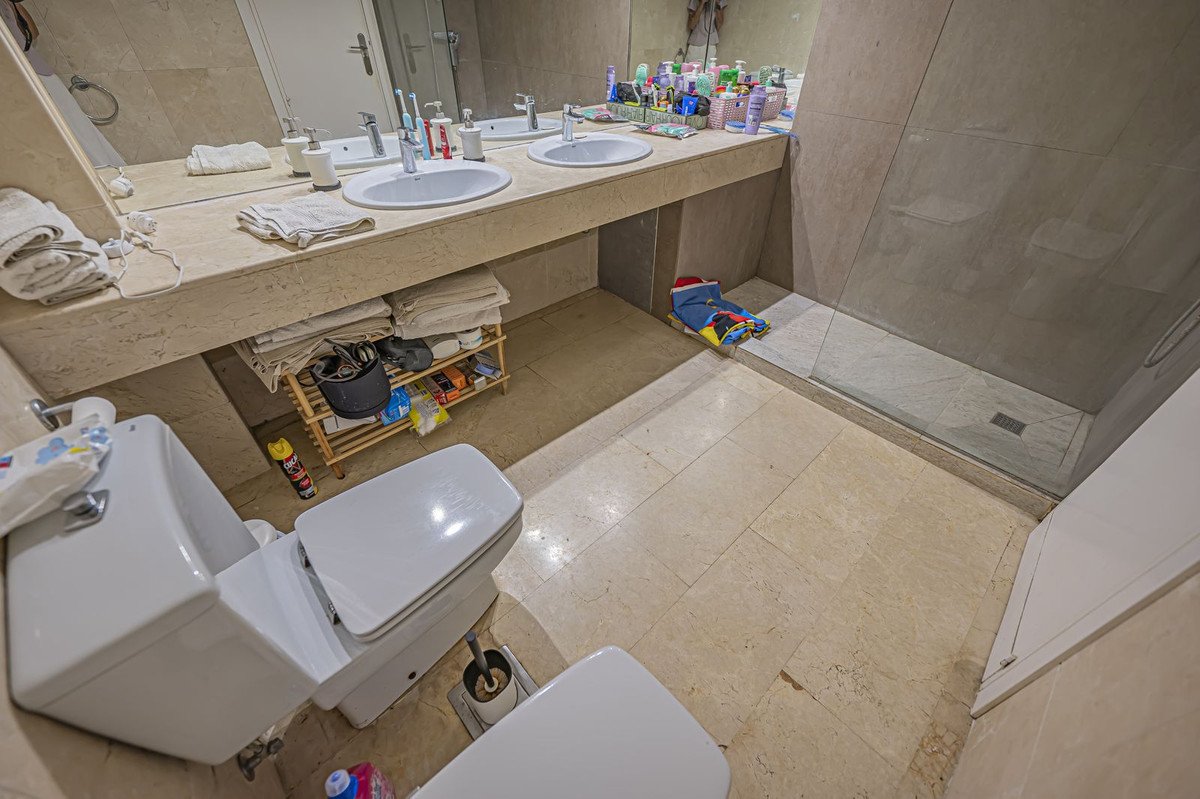 4 Bed Ground Floor Apartment in Río Real